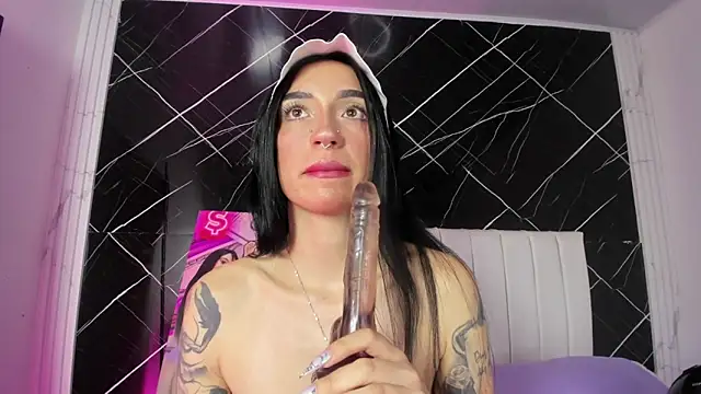 Snapshot of Candy_leilaa3 chatting on June 2026 03:10:02 AM Candy leilaa3 online show from June 2026 03:10:02 AM