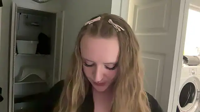 Snapshot of Pattyworld69 chatting on December 2025 03:11:01 AM Pattyworld69 online show from December 2025 03:11:01 AM