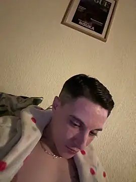 Snapshot of fresh-laD chatting on March 2026 02:18:01 AM fresh-laD online show from March 2026 02:18:01 AM