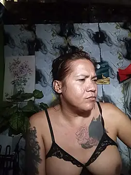 trishacummerts online show from June 2026 12:32:02 AM