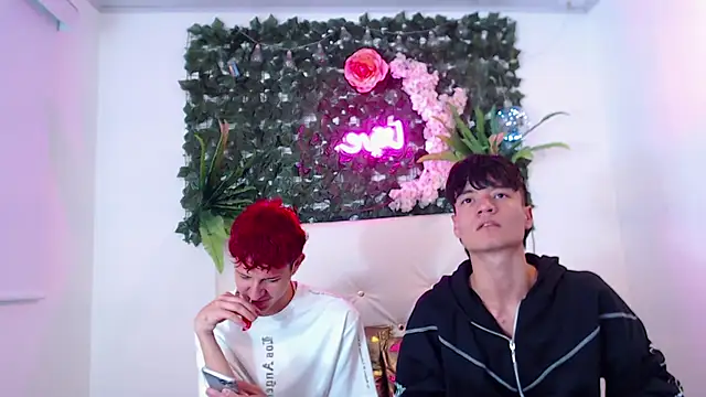 Snapshot of ANDRES_ANTONIO chatting on November 2025 04:04:01 AM ANDRES ANTONIO online show from November 2025 04:04:01 AM