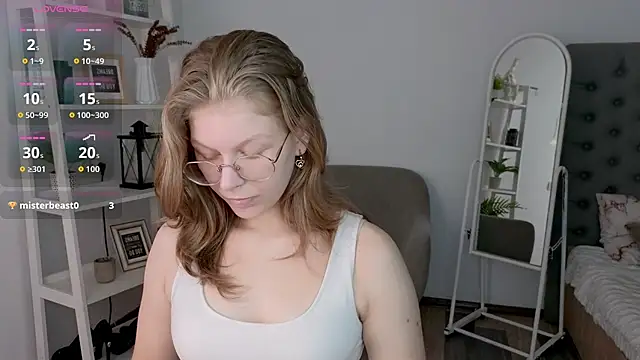 Snapshot of Angelie__Eyes chatting on October 2025 10:47:01 AM Angelie  Eyes online show from October 2025 10:47:01 AM