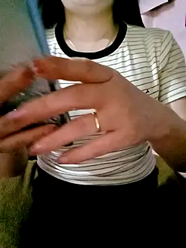 SansanCii online show from March 2026 02:25:02 PM