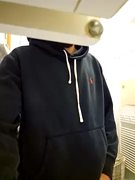 Snapshot of Arf097 chatting on November 2025 10:21:02 PM Arf097 online show from November 2025 10:21:02 PM