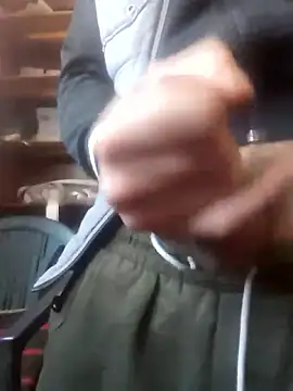 szabi1995 online show from April 2026 06:55:01 AM