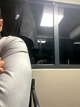 arasazgin online show from November 2025 12:24:02 AM