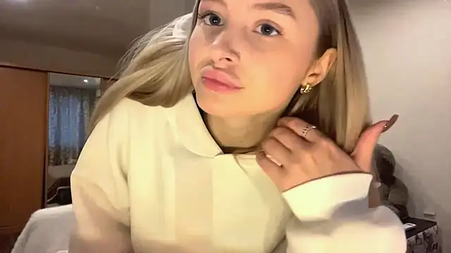 VictoriaMystery online show from October 2025 02:07:02 PM