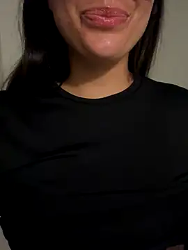 mamimamacitaaa online show from October 2025 06:09:02 PM