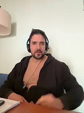 ReDiBastoni90 online show from October 2025 08:48:01 AM