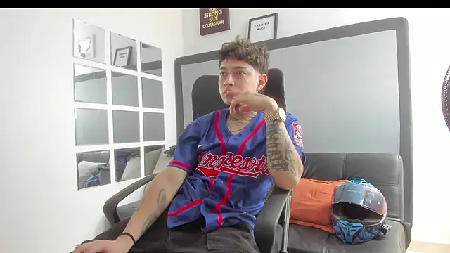 Sky Wild online show from November 2025 08:32:01 PM