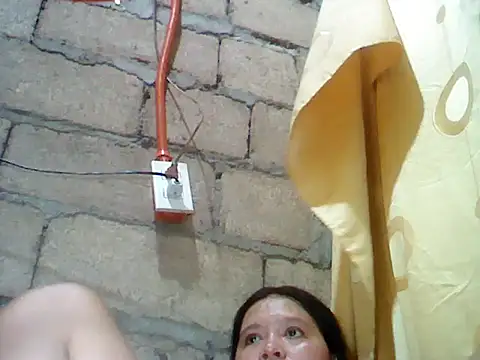 kissableapple36 online show from October 2025 04:01:01 AM