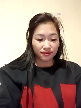 -Paige- online show from December 2025 04:42:02 AM