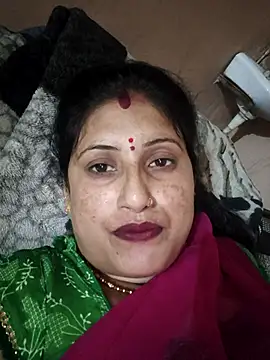 Snapshot of Rayal_bhabi chatting on May 2026 01:39:01 PM Rayal bhabi online show from May 2026 01:39:01 PM