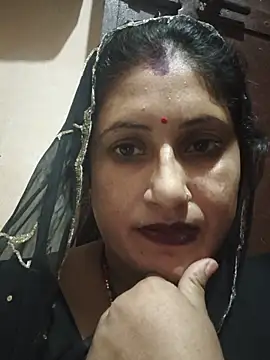 Snapshot of Rayal_bhabi chatting on June 2026 03:17:01 PM Rayal bhabi online show from June 2026 03:17:01 PM