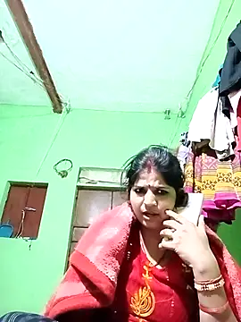 Karishma cute online show from November 2025 03:01:02 PM