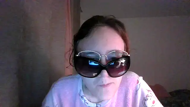 LuckySLove online show from January 2026 09:24:01 PM