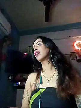 Darling Annie online show from December 2025 06:59:02 PM