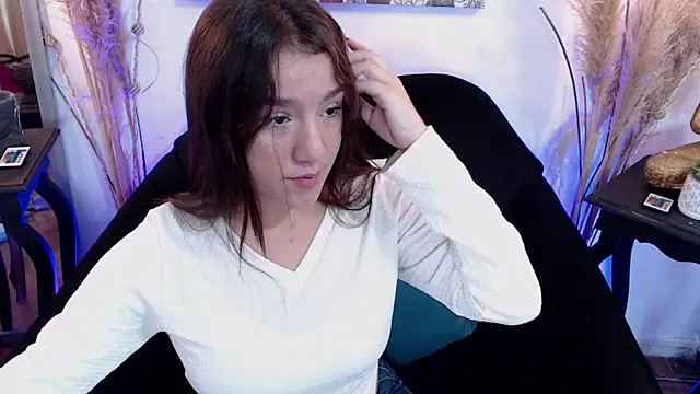 ZharaGag on u online show from November 2025 12:18:01 PM