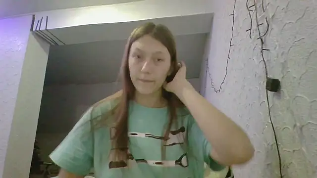 Snapshot of luna_tt chatting on February 2026 06:39:02 PM luna tt online show from February 2026 06:39:02 PM