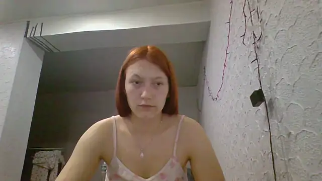 Snapshot of luna_tt chatting on March 2026 04:35:02 PM luna tt online show from March 2026 04:35:02 PM