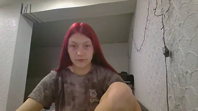 Snapshot of luna_tt chatting on March 2026 04:33:01 PM luna tt online show from March 2026 04:33:01 PM