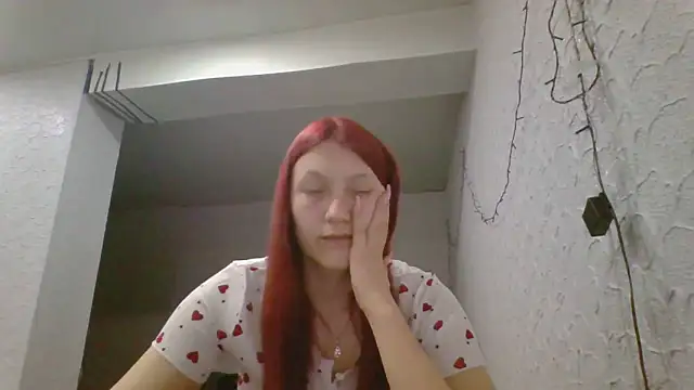 Snapshot of luna_tt chatting on March 2026 05:17:01 PM luna tt online show from March 2026 05:17:01 PM