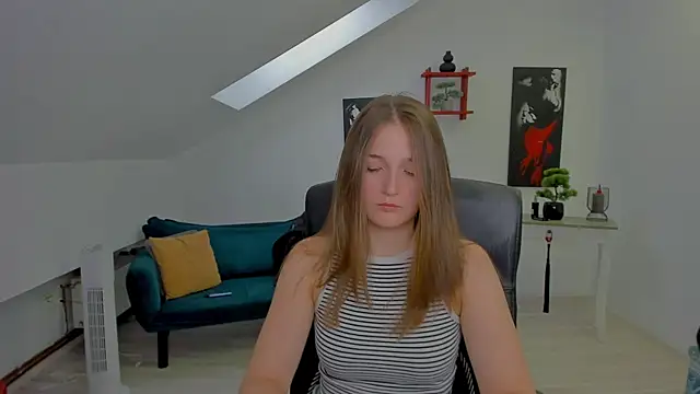 AnneWilsonn online show from May 2026 05:13:01 AM