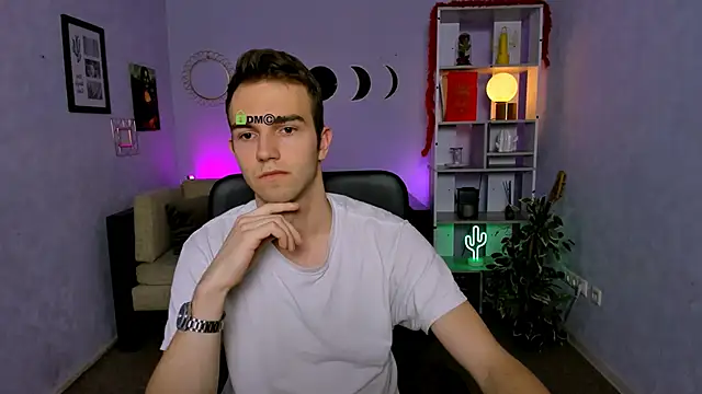 astren villo online show from March 2026 01:06:02 PM