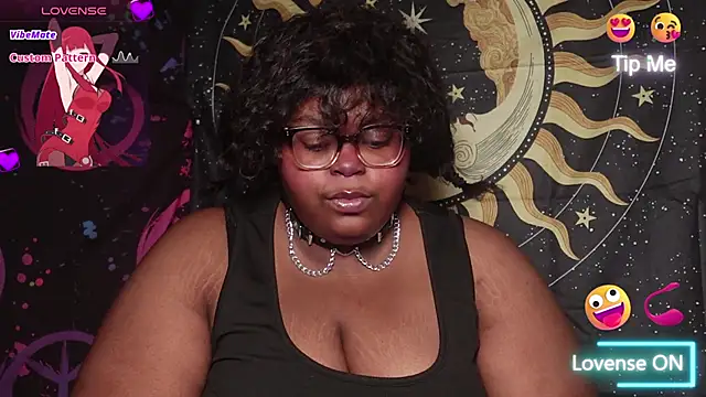 TheChubbySiren online show from December 2025 02:41:02 AM