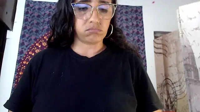 Lucyy Naugthy online show from January 2026 12:58:02 AM