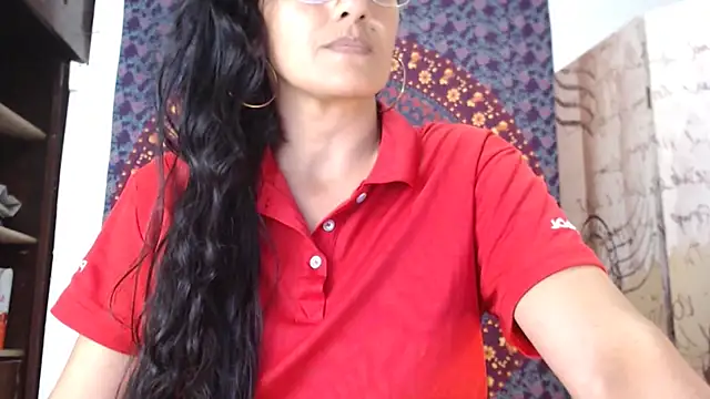 Lucyy Naugthy online show from February 2026 01:10:02 AM