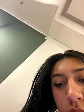 Nahomy cute1 online show from November 2025 03:48:01 AM