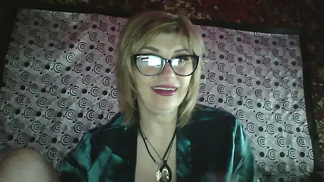Lia Ray online show from December 2025 09:01:01 PM