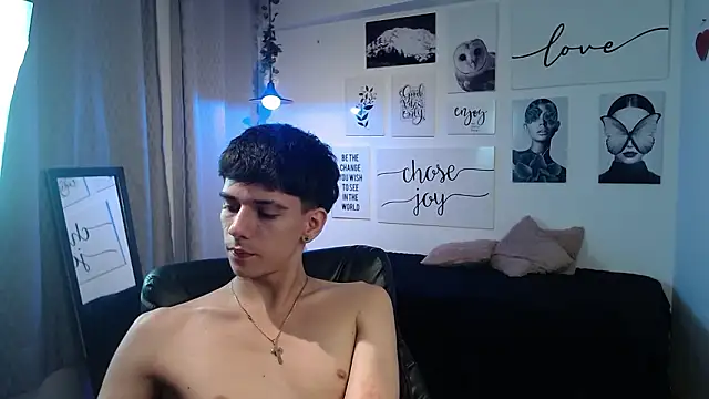 AmethystShadow17 online show from March 2026 08:23:02 PM