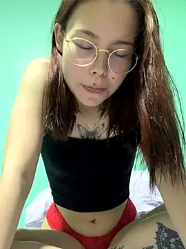 KittyK at online show from October 2025 08:52:01 PM