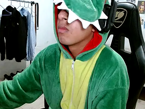 Collucci online show from December 2025 03:03:02 AM