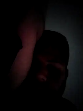 Eduar0015 online show from October 2025 10:25:02 PM