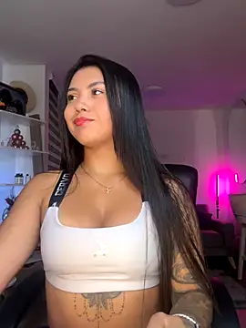 shanabellucy online show from December 2025 09:31:02 PM