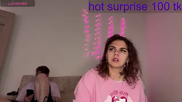 live sexy online show from April 2026 06:25:02 AM