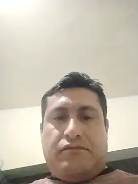 Snapshot of checheludo23 chatting on April 2026 03:28:01 AM checheludo23 online show from April 2026 03:28:01 AM