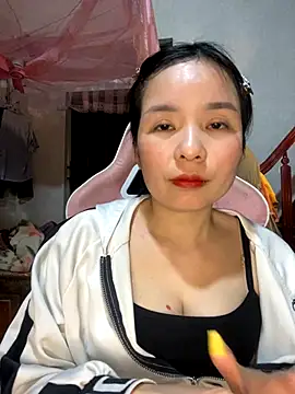 Listen-ly online show from November 2025 01:25:02 PM