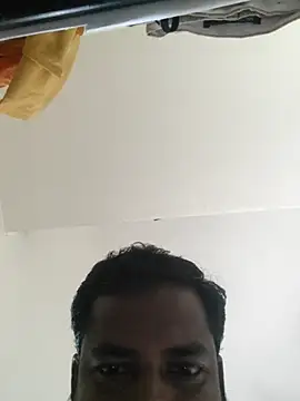 Snapshot of Vickyins480000 chatting on April 2026 07:17:02 AM Vickyins480000 online show from April 2026 07:17:02 AM