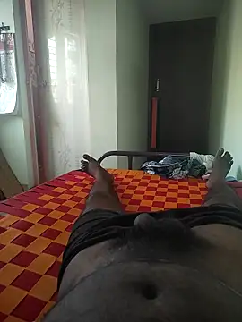 Snapshot of Vickyins480000 chatting on April 2026 01:11:02 AM Vickyins480000 online show from April 2026 01:11:02 AM