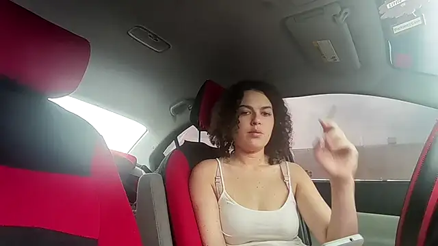 Snapshot of ali18of1 chatting on April 2026 09:04:01 PM ali18of1 online show from April 2026 09:04:01 PM