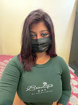 Snapshot of payal_mittal chatting on May 2026 06:05:01 PM payal mittal online show from May 2026 06:05:01 PM