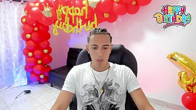 Hayden Boy  online show from November 2025 08:52:01 PM