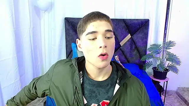 Mattass18 online show from October 2025 02:10:01 PM