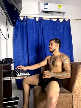 Kylian Alessandro online show from December 2025 06:20:02 AM