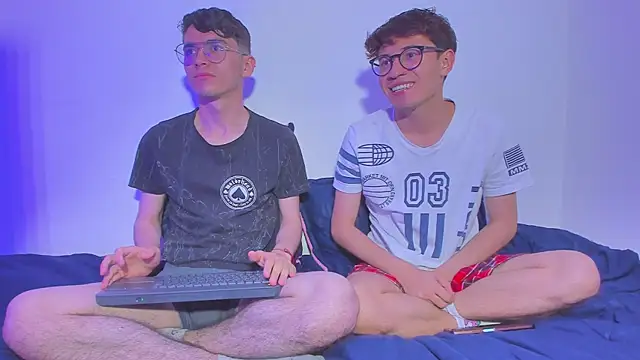 Snapshot of dani_angel_dark chatting on November 2025 11:54:02 PM dani angel dark online show from November 2025 11:54:02 PM