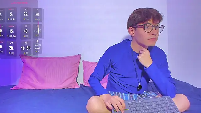 Snapshot of dani_angel_dark chatting on November 2025 12:42:01 AM dani angel dark online show from November 2025 12:42:01 AM